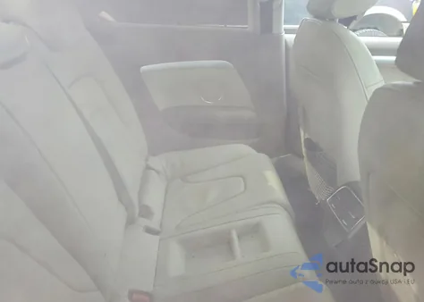 2010 Audi A5 Premium Plus z USA, uszkodzony, nr VIN WAULFAFR4AA031347